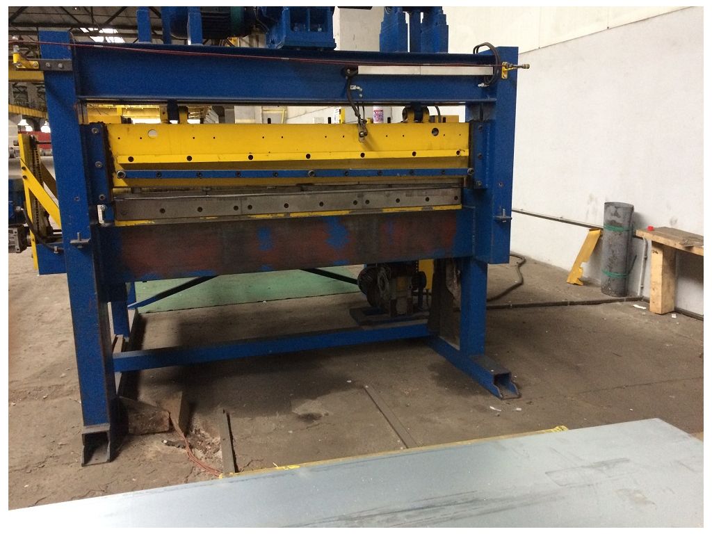 Masina debitare tabla